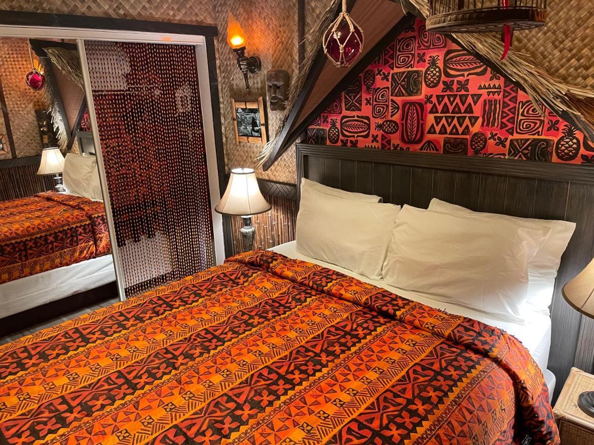 The Kondo Tiki Tampa Eksteriør bilde