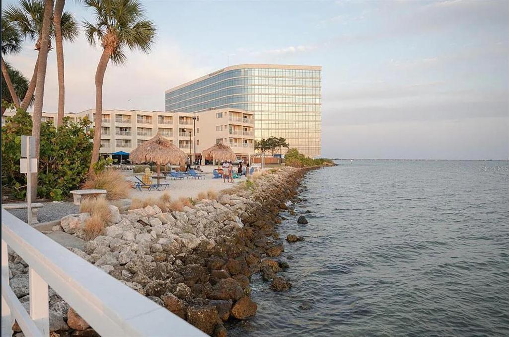 The Kondo Tiki Tampa Eksteriør bilde